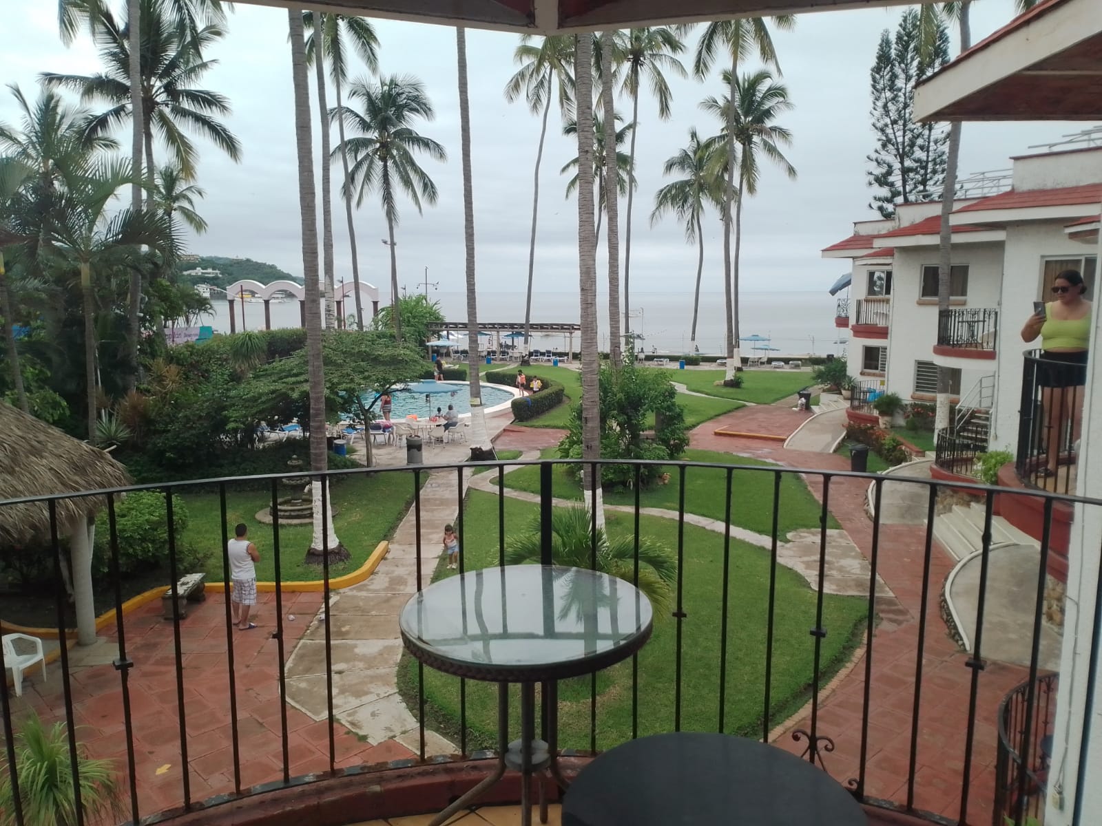 Hotel Anai Suites