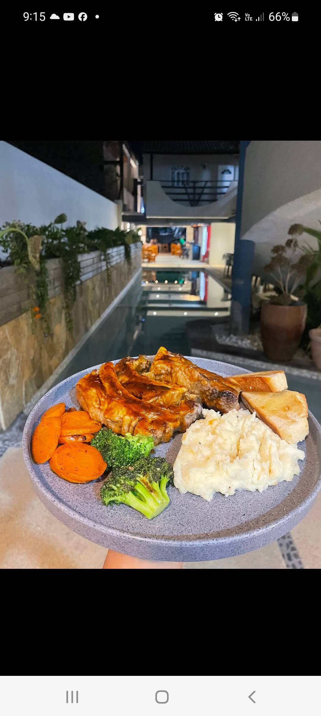 Victor's Beach Bar ( La Castilla )